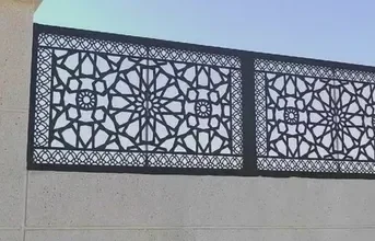 سواتر حديد داخل الرياض